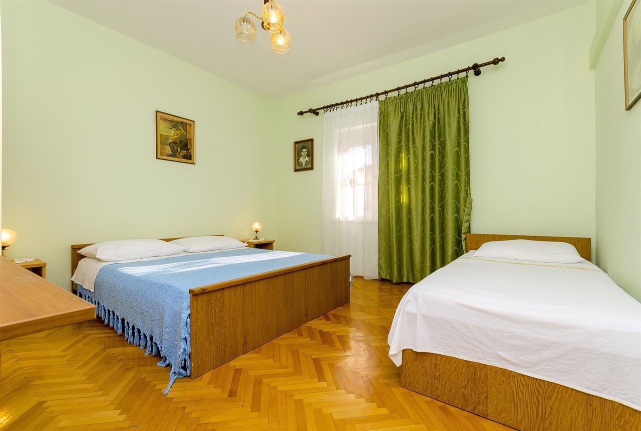 Apartments Vinko Trogir Zewnętrze zdjęcie